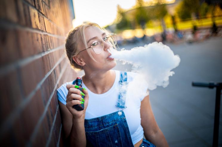 New to Vaping? Your Guide to Getting Started - Eazy Vapes